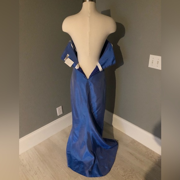 NWT Lawrence Variazioni Iridescent Blue Satin Strapless Long Gown - Picture 10 of 16